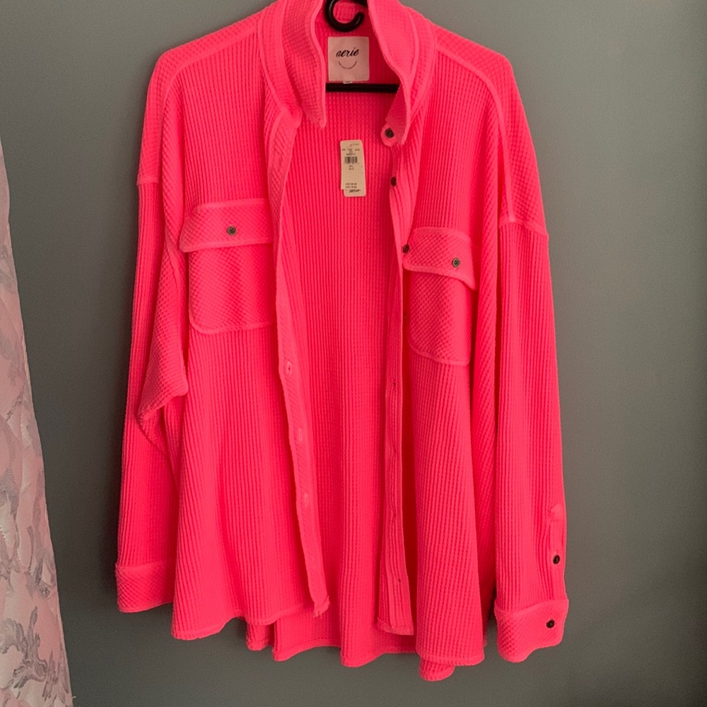 Aerie vibrant pink button up